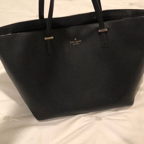 kate spade Handbags - Large black Kate spade tote